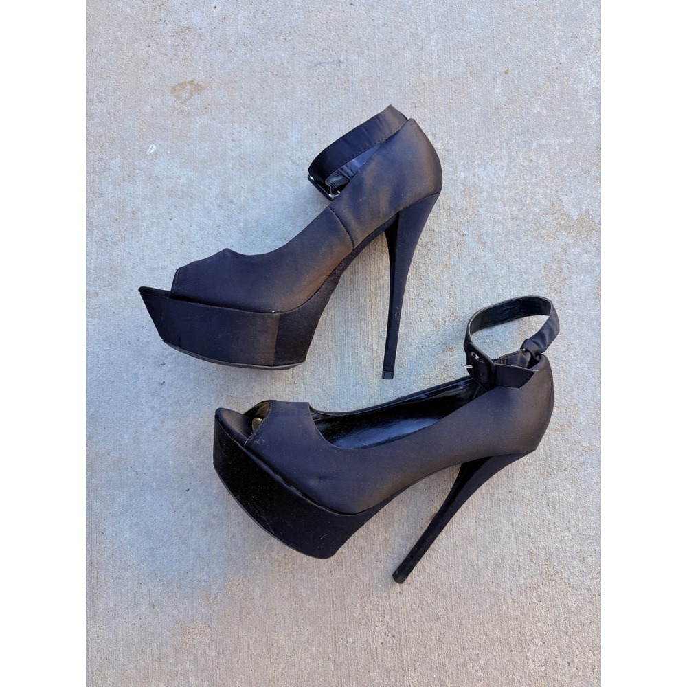 Y2K Shoedazzle Black Satin Peep Toe Platform Stiletto Heels Ankle Strap Size 7 - Picture 3 of 5